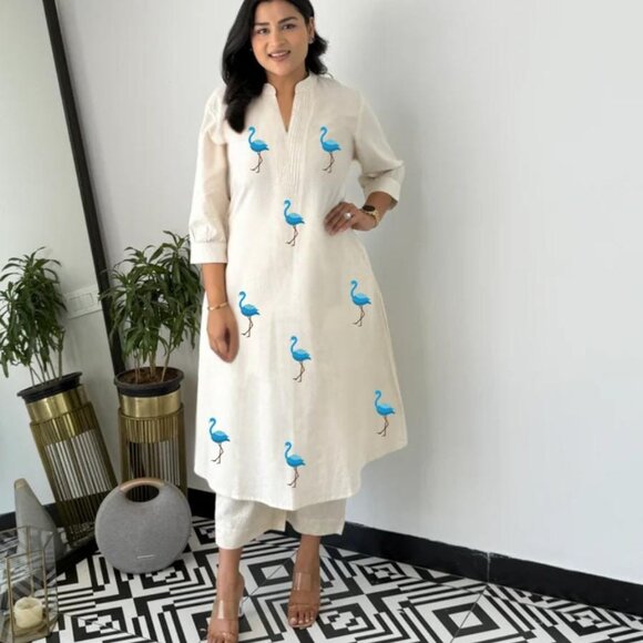 PURE KHADI COTTON ALINE KURTA With PLAZZO - Picture 5 of 16